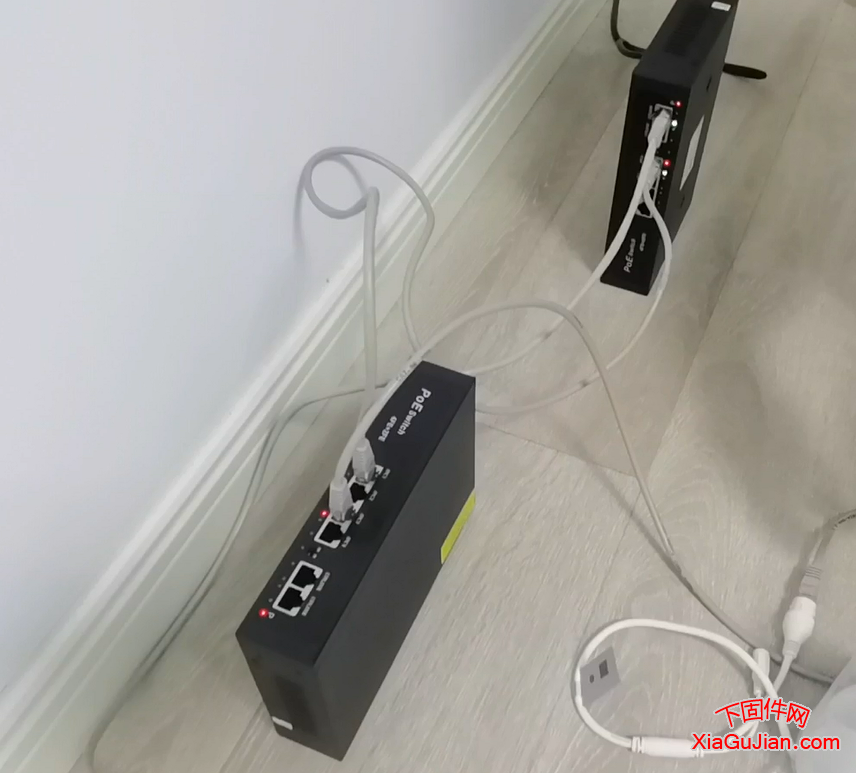 POE交換機(jī)的級聯(lián)供電方法,POE交換機(jī)的串連供電方法幾臺(tái)POE交換機(jī)接在一起不需要電源供電